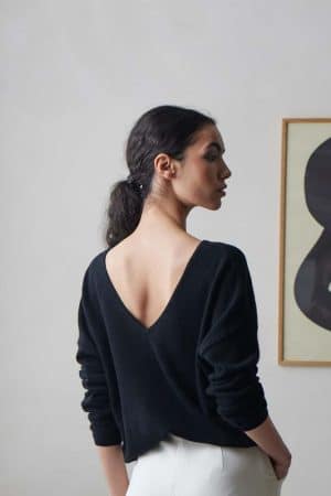 Crush - Nala V Back Cashmere Sweater