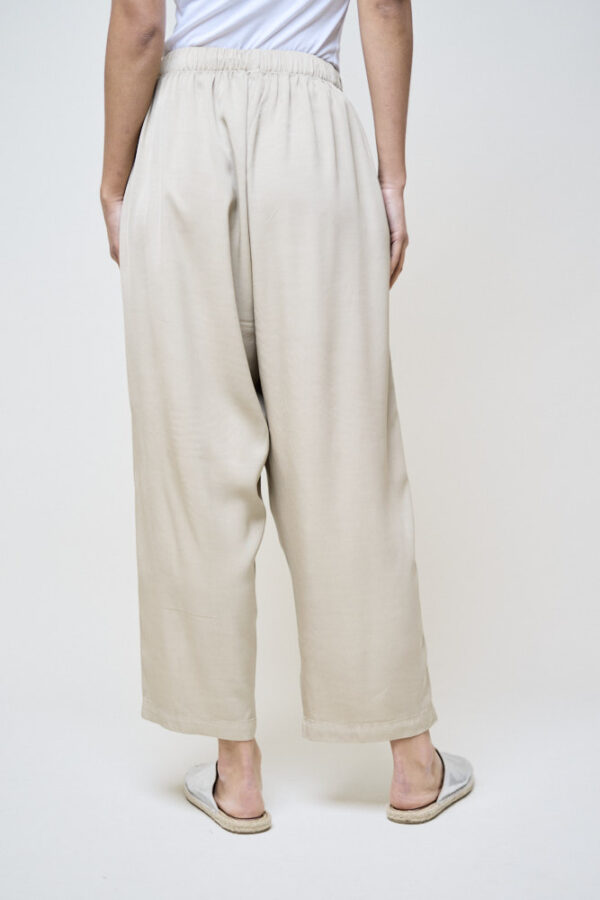 Cropped Drawstring Pant - Image 3