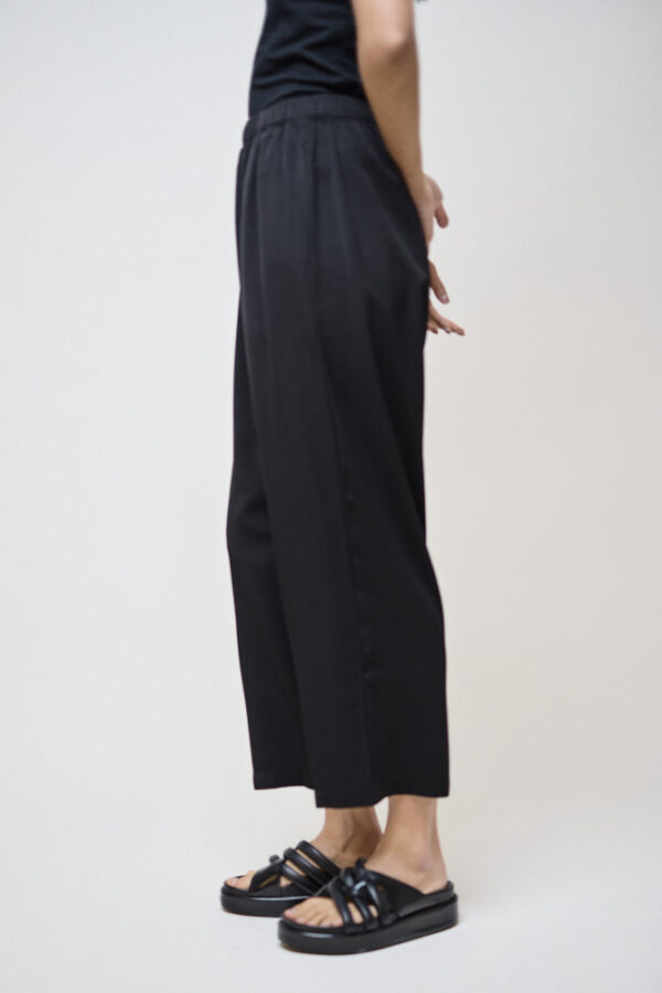 Cropped Drawstring Pant - Image 3