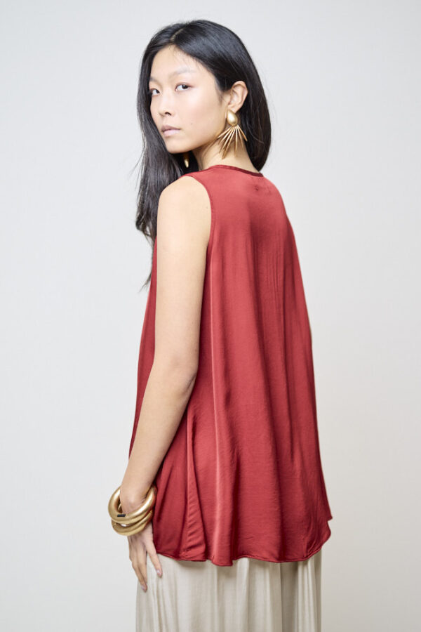 V-neck Tank - Image 4