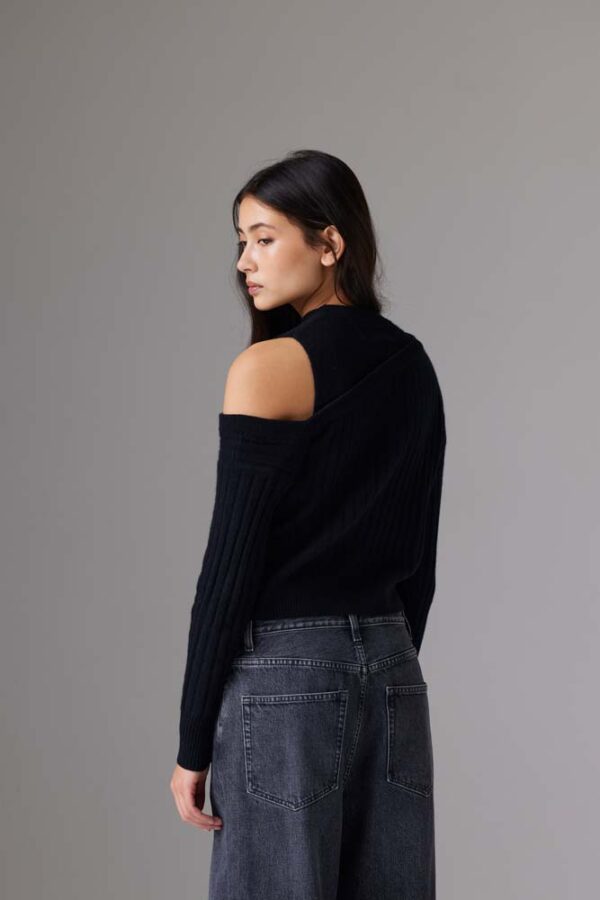 Quinta Sweater - Image 2