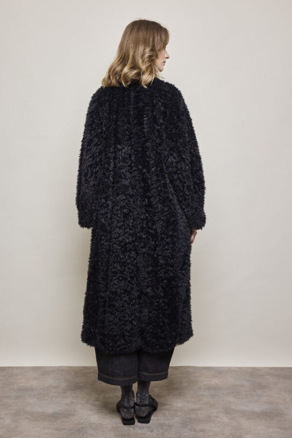 Fluffy Coat - Image 4